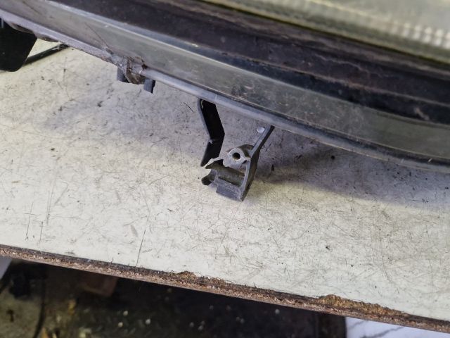 bontott OPEL ZAFIRA A Bal Fényszóró