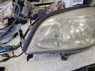 bontott OPEL ZAFIRA A Bal Fényszóró