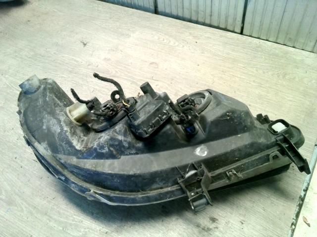 bontott OPEL ZAFIRA A Bal Fényszóró