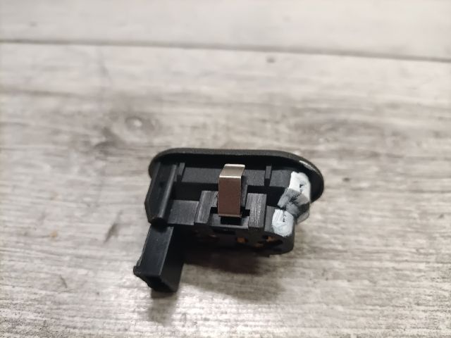 bontott OPEL ZAFIRA A Bal hátsó Ablakemelő Kapcsoló