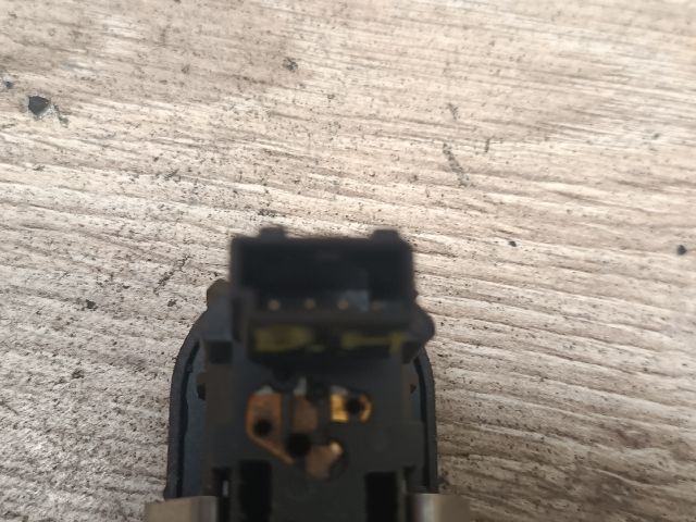 bontott OPEL ZAFIRA A Bal hátsó Ablakemelő Kapcsoló