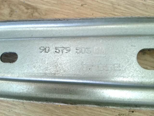 bontott OPEL ZAFIRA A Bal hátsó Ablakemelő Szerkezet (Mechanikus)