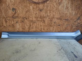 bontott OPEL ZAFIRA A Bal hátsó Ajtó Díszléc