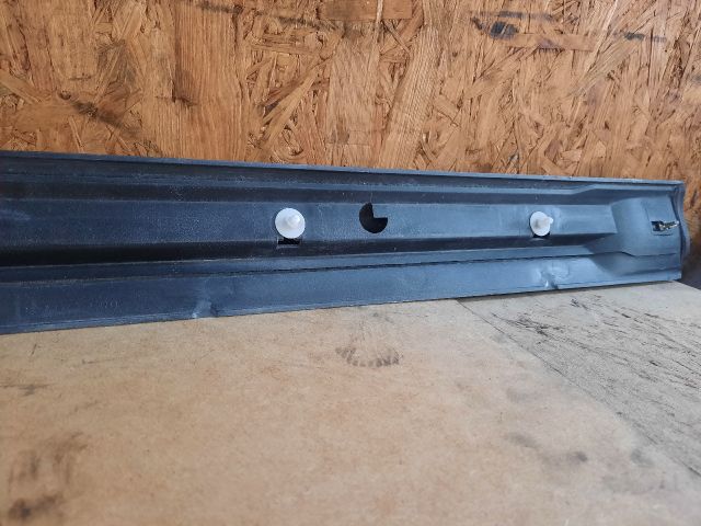 bontott OPEL ZAFIRA A Bal hátsó Ajtó Díszléc