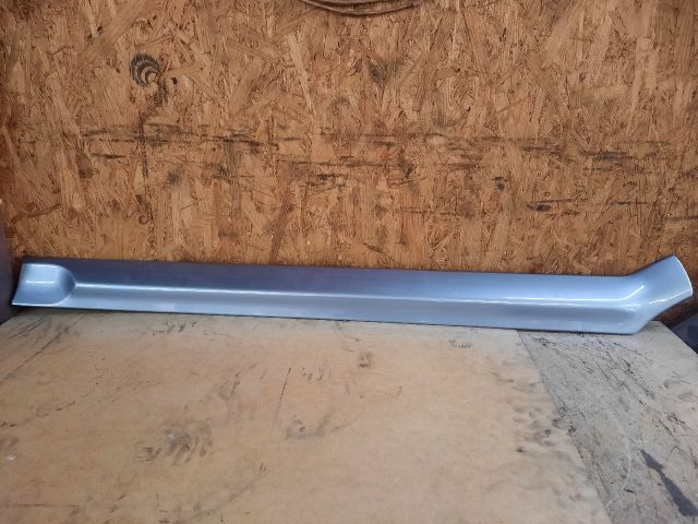 bontott OPEL ZAFIRA A Bal hátsó Ajtó Díszléc