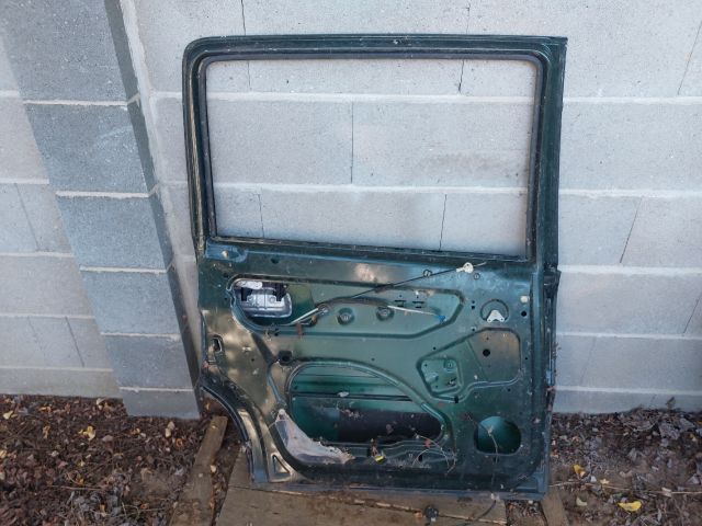 bontott OPEL ZAFIRA A Bal hátsó Ajtó (Üres lemez)