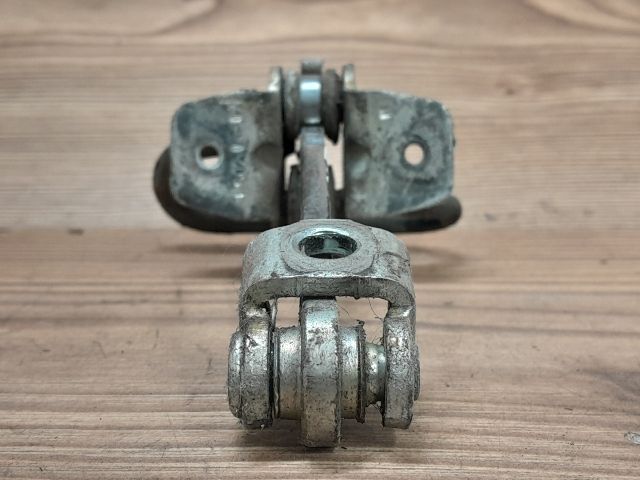 bontott OPEL ZAFIRA A Bal hátsó Ajtóhatároló