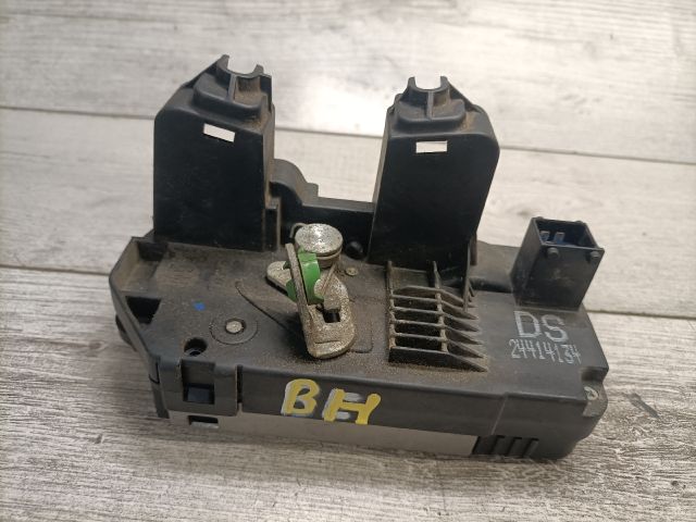 bontott OPEL ZAFIRA A Bal hátsó Ajtózár