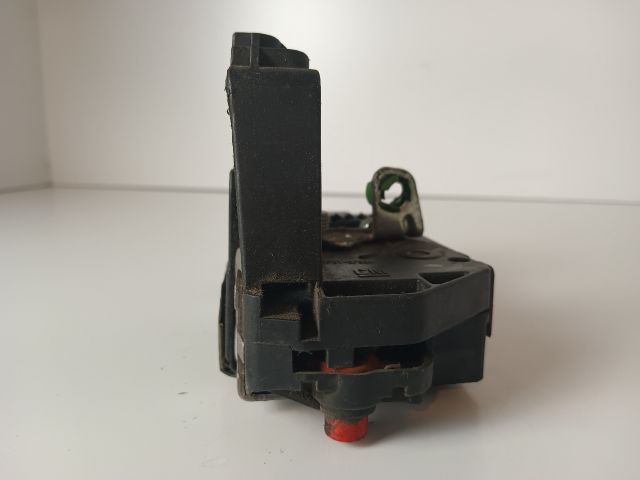 bontott OPEL ZAFIRA A Bal hátsó Ajtózár