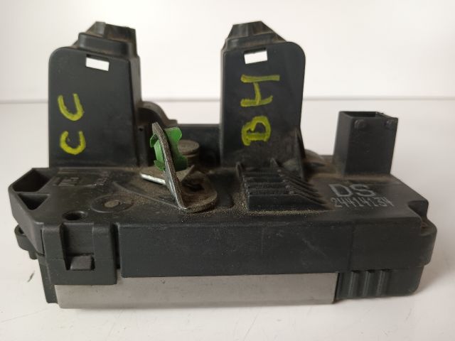 bontott OPEL ZAFIRA A Bal hátsó Ajtózár