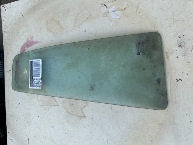 bontott OPEL ZAFIRA A Bal hátsó Fixüveg (Ajtóban)