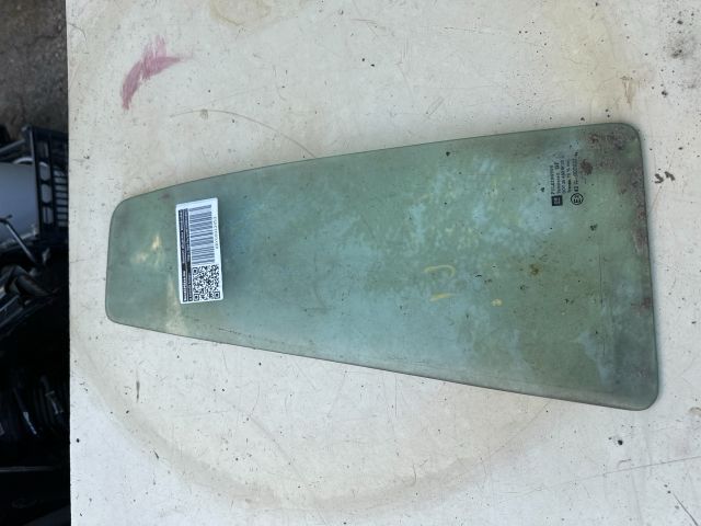 bontott OPEL ZAFIRA A Bal hátsó Fixüveg (Ajtóban)