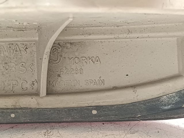 bontott OPEL ZAFIRA A Bal Hátsó Lámpa