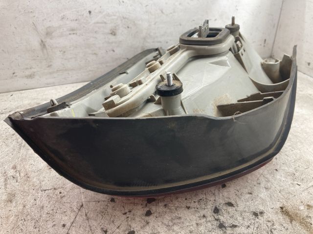 bontott OPEL ZAFIRA A Bal Hátsó Lámpa