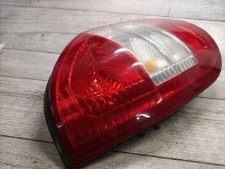 bontott OPEL ZAFIRA A Bal Hátsó Lámpa