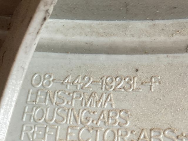 bontott OPEL ZAFIRA A Bal Hátsó Lámpa