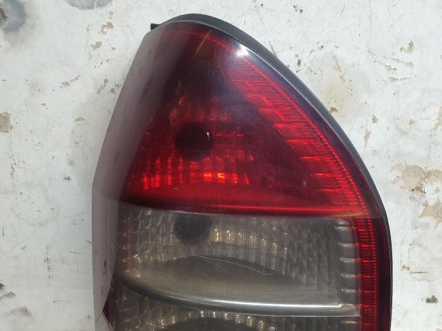 bontott OPEL ZAFIRA A Bal Hátsó Lámpa