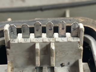 bontott OPEL ZAFIRA A Bal Hátsó Lámpa