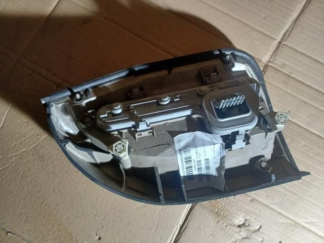 bontott OPEL ZAFIRA A Bal Külső Hátsó Lámpa