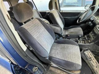 bontott OPEL ZAFIRA A Bal Szellőző