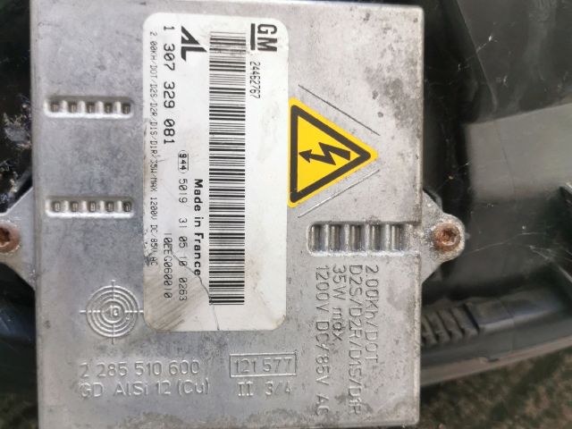 bontott OPEL ZAFIRA A Bal Xenon Fényszóró