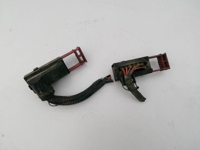 bontott OPEL ZAFIRA A Csatlakozó