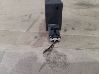 bontott OPEL ZAFIRA A Csomagtér Ajtó Vezérlőegység