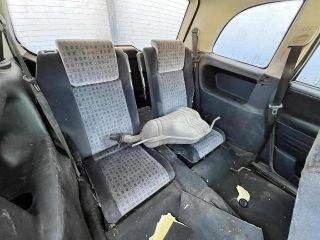 bontott OPEL ZAFIRA A Csomagtérajtó Burkolat Felső