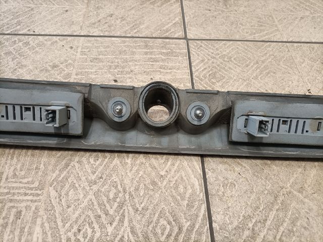 bontott OPEL ZAFIRA A Csomagtérajtó Díszléc