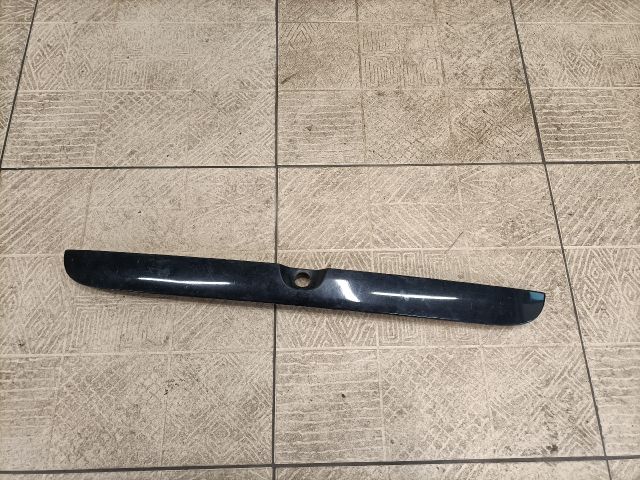 bontott OPEL ZAFIRA A Csomagtérajtó Díszléc