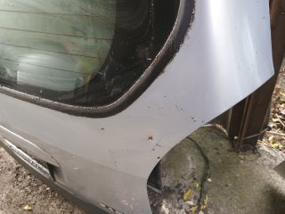bontott OPEL ZAFIRA A Csomagtérajtó (Részeivel)