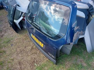 bontott OPEL ZAFIRA A Csomagtérajtó (Részeivel)