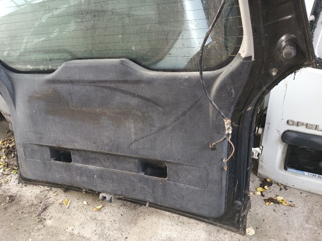 bontott OPEL ZAFIRA A Csomagtérajtó (Részeivel)