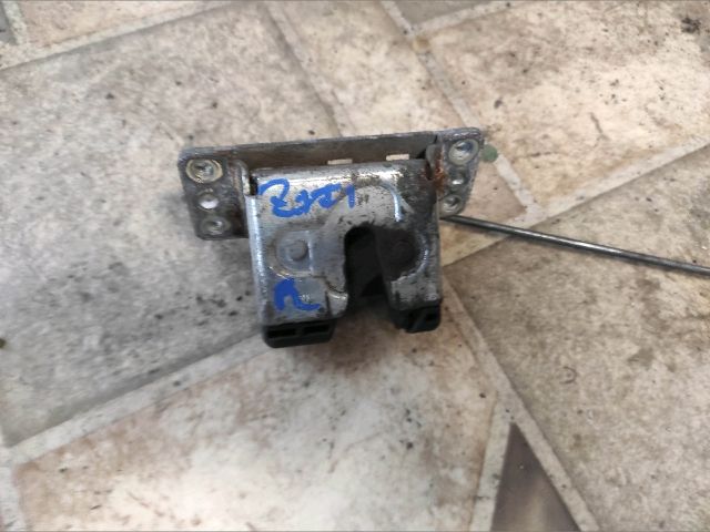 bontott OPEL ZAFIRA A Csomagtérajtó Zárszerkezet