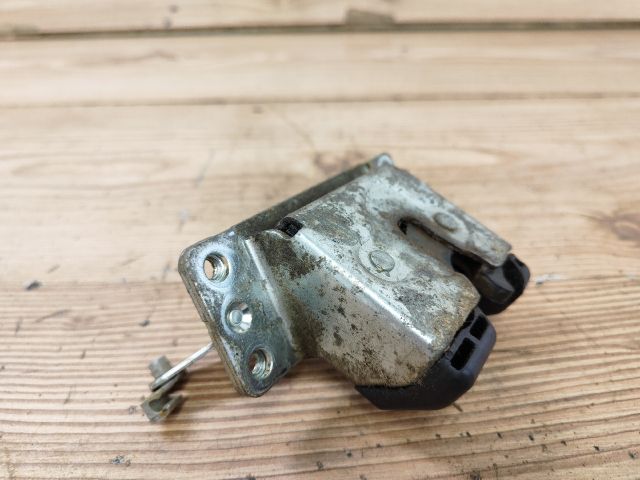 bontott OPEL ZAFIRA A Csomagtérajtó Zárszerkezet