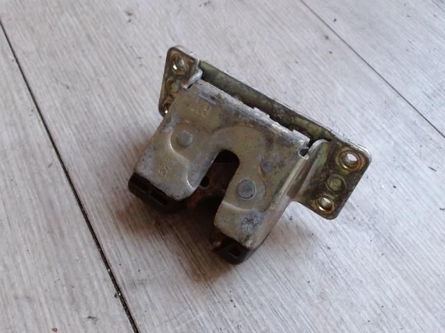 bontott OPEL ZAFIRA A Csomagtérajtó Zárszerkezet