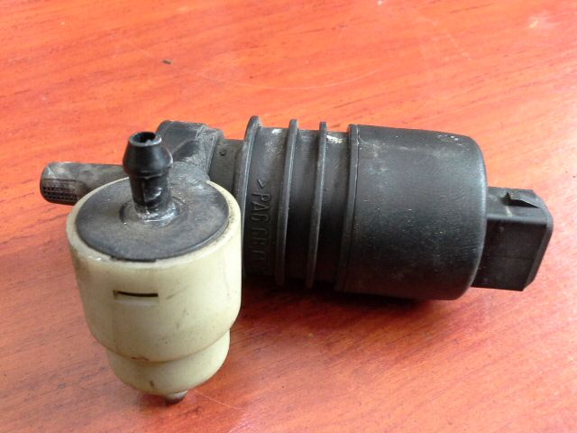 bontott OPEL ZAFIRA A Első Ablakmosó Szivattyú