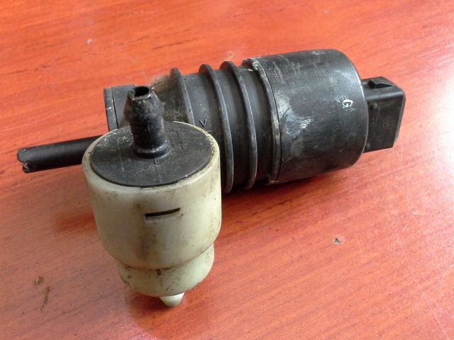 bontott OPEL ZAFIRA A Első Ablakmosó Szivattyú