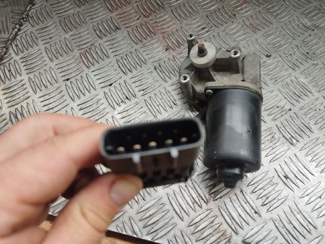 bontott OPEL ZAFIRA A Első Ablaktörlő Motor