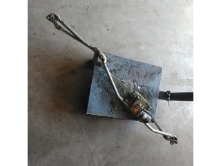 bontott OPEL ZAFIRA A Első Ablaktörlő Szerkezet Motorral