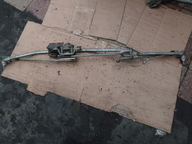 bontott OPEL ZAFIRA A Első Ablaktörlő Szerkezet Motorral