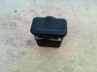 bontott OPEL ZAFIRA A Első Hamutartó