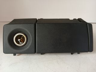 bontott OPEL ZAFIRA A Első Hamutartó