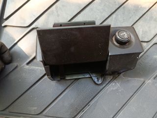 bontott OPEL ZAFIRA A Első Hamutartó