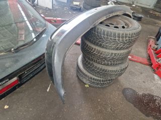 bontott OPEL ZAFIRA A Első Lökhárító (Részeivel)