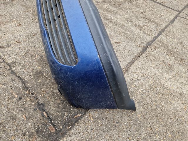 bontott OPEL ZAFIRA A Első Lökhárító (Részeivel)