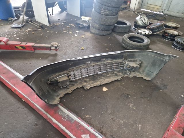 bontott OPEL ZAFIRA A Első Lökhárító (Részeivel)