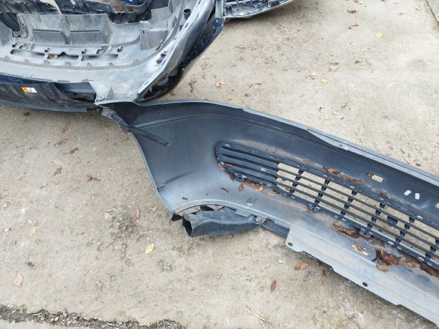 bontott OPEL ZAFIRA A Első Lökhárító (Részeivel)