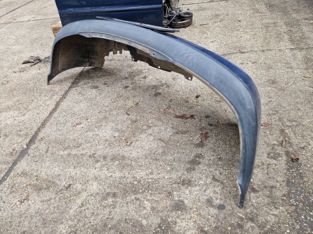 bontott OPEL ZAFIRA A Első Lökhárító (Részeivel)