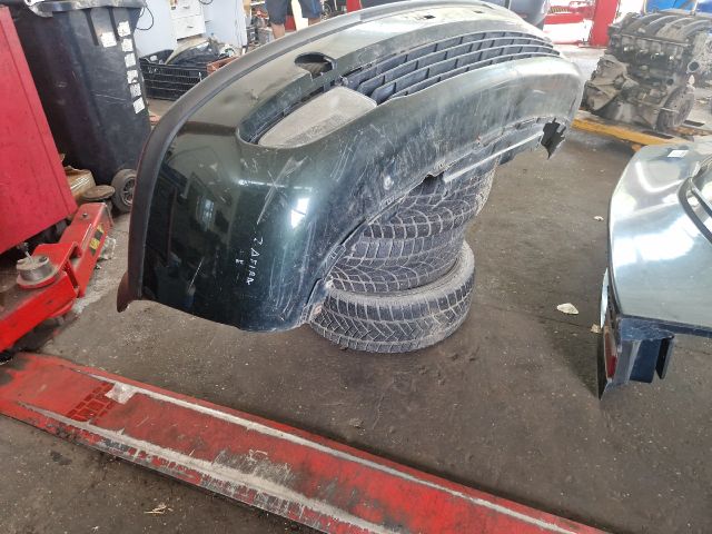 bontott OPEL ZAFIRA A Első Lökhárító (Részeivel)